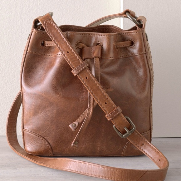 Frye Melissa Leather Hobo Bag -NEW with tags- authentic Frye leather bag - Picture 15 of 15